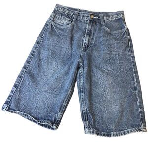 Makavelli Tupac brand boys size 16 jean shorts